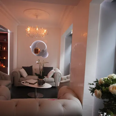 Lumieres Montmartre Hotel Parijs