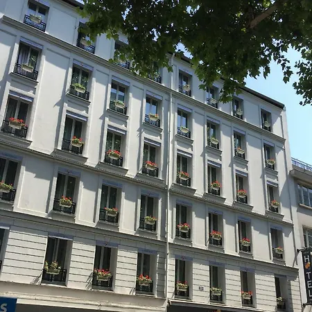 Lumieres Montmartre 3*