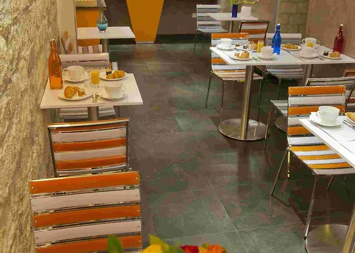 Lumieres Montmartre 3* Paris