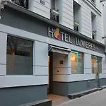 Hotel Lumieres Montmartre Paris