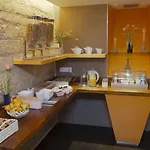 Lumieres Montmartre Hotel