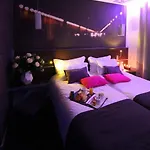 Lumieres Montmartre Hotel Paris