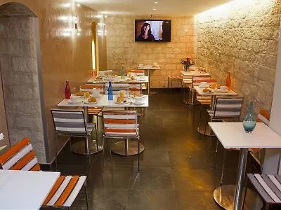 فندق ليمير مونمارتر